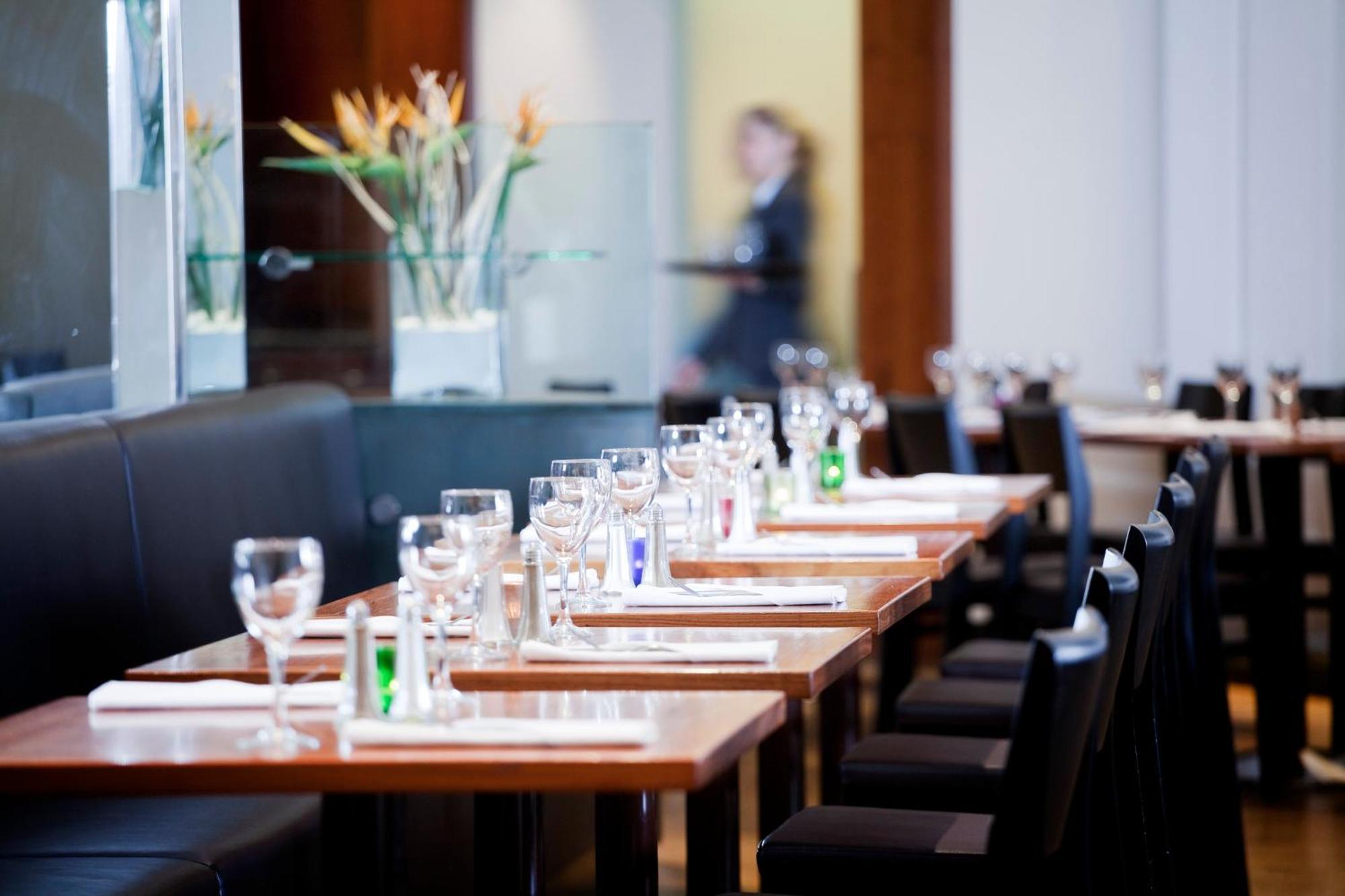 Holiday Inn London Bloomsbury By Ihg Exterior photo